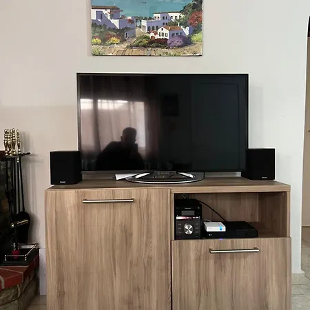 Apartment Aurora Nea *