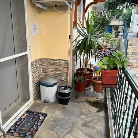 Apartmán Aurora Nea Flogita